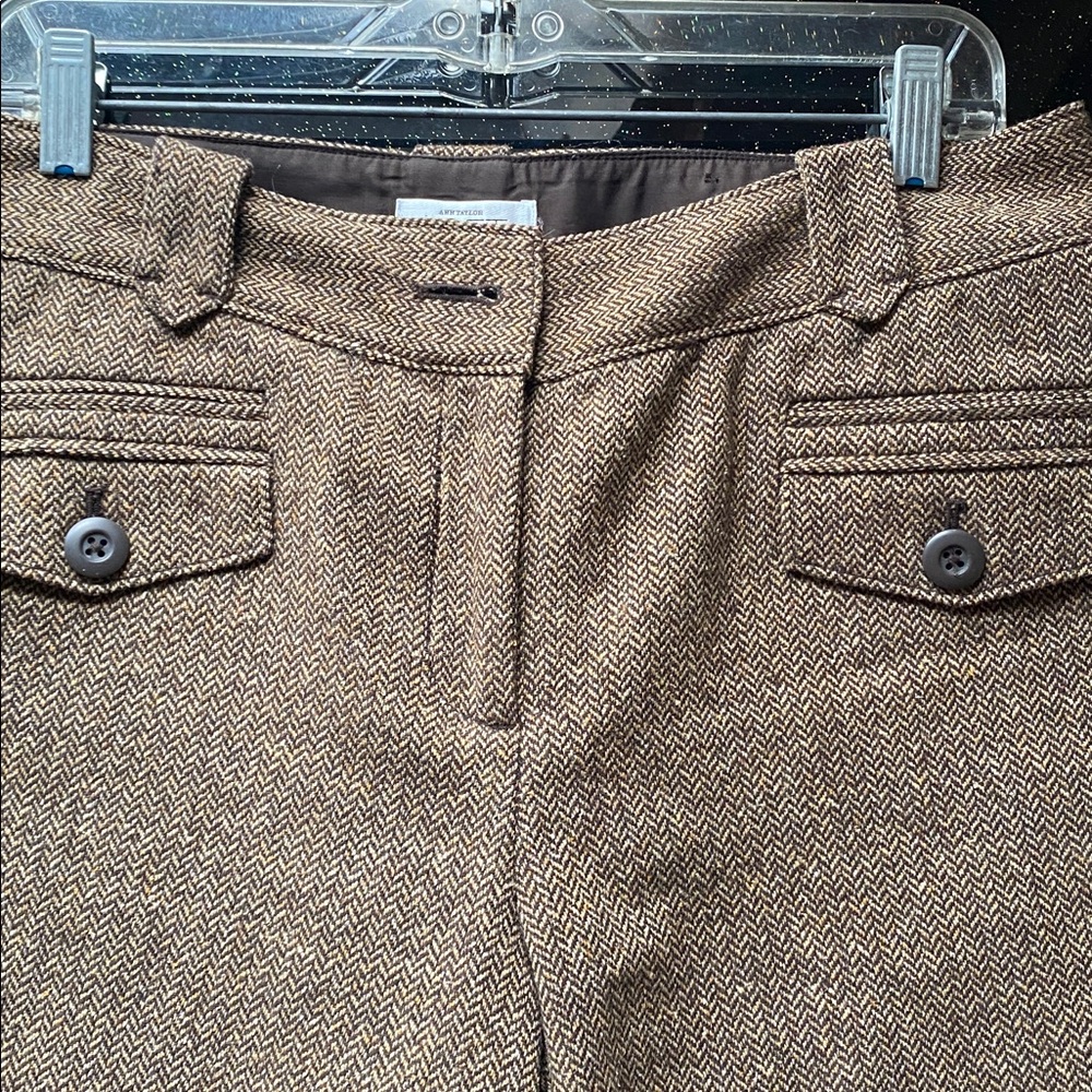 LOFT Winter Bermudez pants